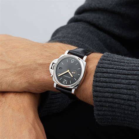 panerai luminor due 42mm straps|officine panerai rubber strap.